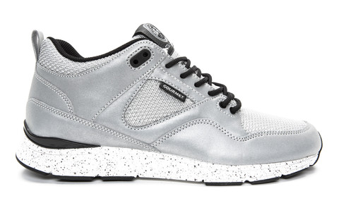 The 35 Lite TR: Metallic Silver
