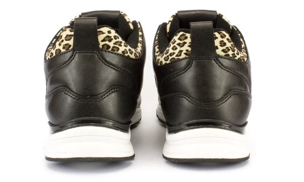 The 35 Lite LP: Cheetah White/Black